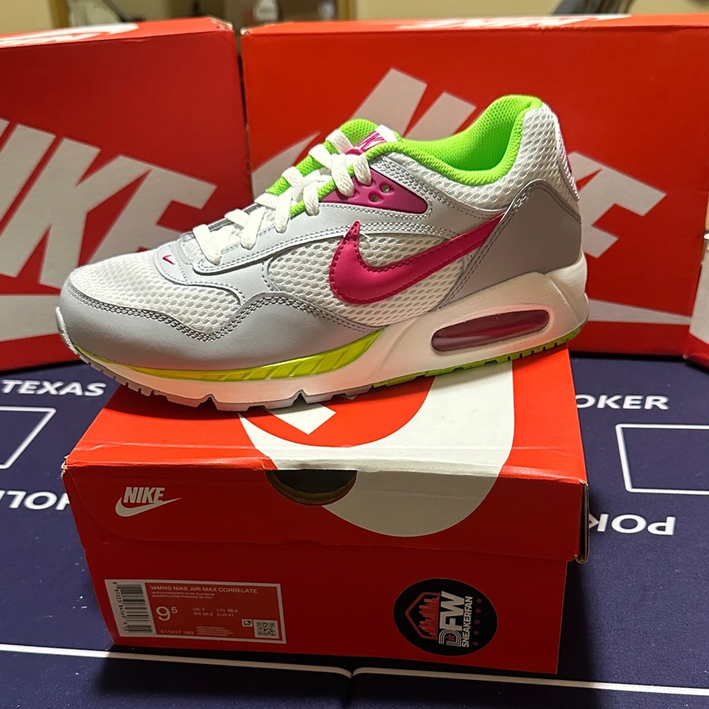 Nike Women's Sneakers - White, Pink, and Green